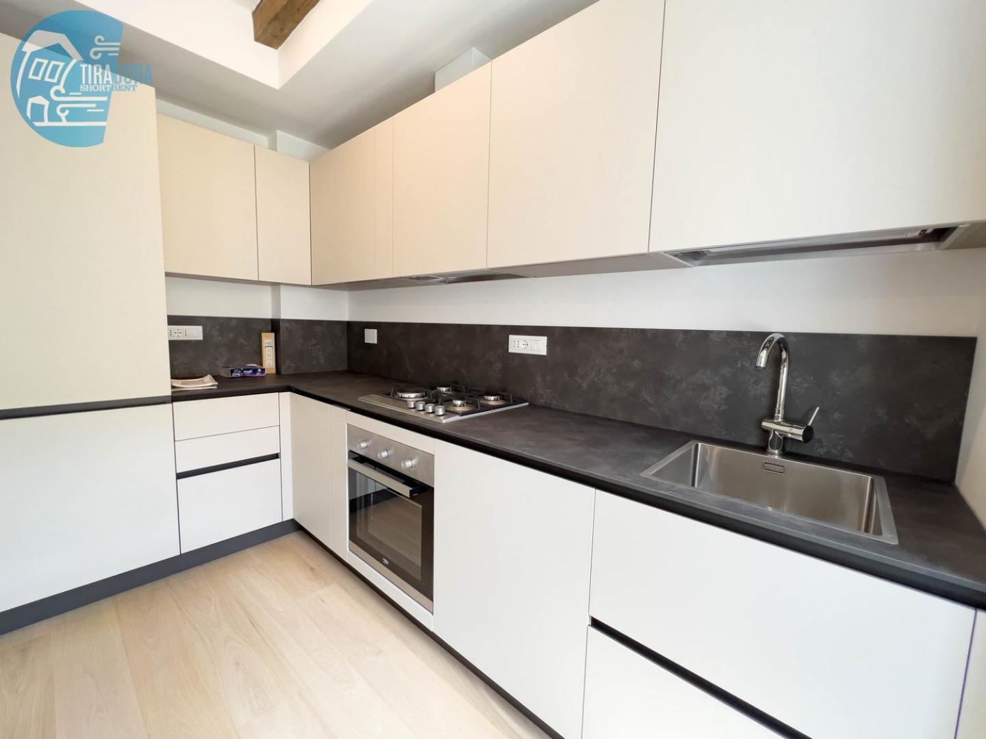 Cavana 10 Tirabora Short Rent Триест Экстерьер фото